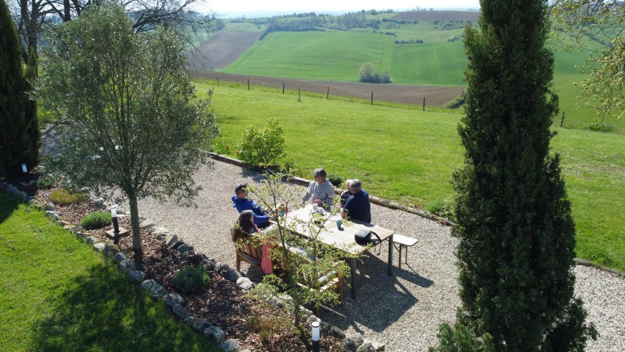 Ferienwohnung Au Pajot Ambax Bagian luar foto