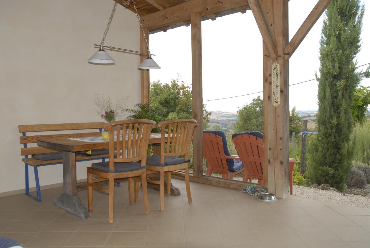 Ferienwohnung Au Pajot Ambax Bagian luar foto